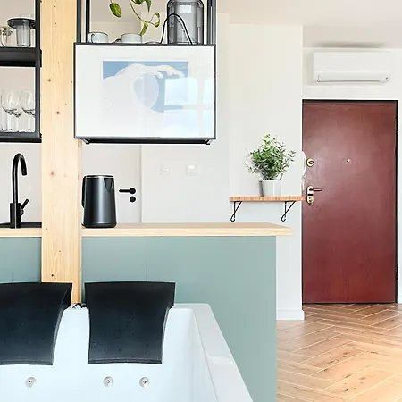 Premium Jacuzzi With Air Conditioning, Main Square Cracow