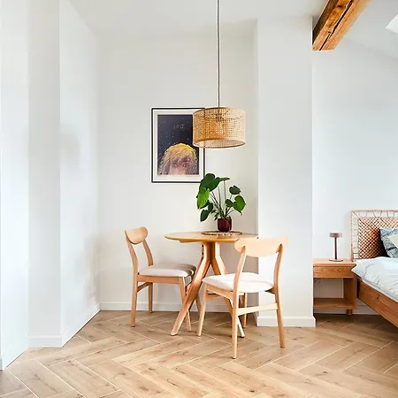 Premium Jacuzzi With Air Conditioning, Main Square Cracow شقة كراكوفيا